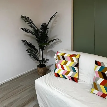 The House Apartment *